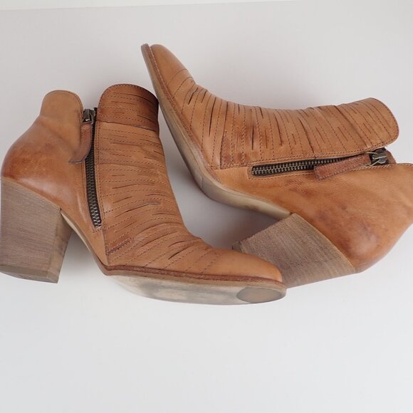Paul Green Malibu Womens US 7.5 UK 5 Shoe Brown Leather Side Zip Ankle Bootie - Picture 11 of 13